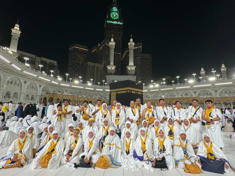 Paket Umroh Hemat Surabaya Yang Paling Banyak Dicari!